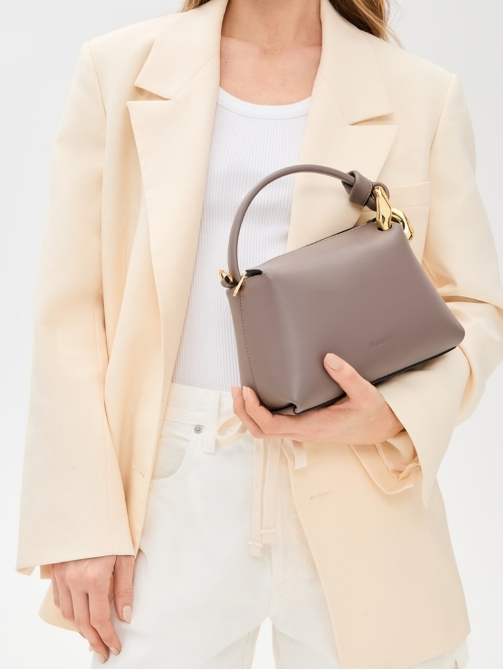 JW ANDERSON THE JWA SMALL CORNER BAG - TAUPE LEATHER - Picture 3 of 15